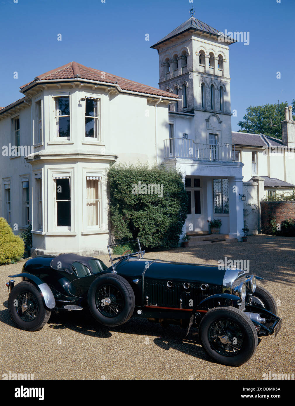 Bentley House Stock Photos & Bentley House Stock Images - Alamy