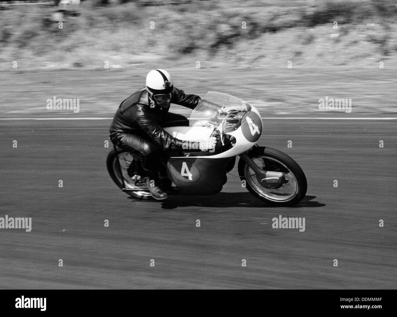 Motorcycle racing 1960s hi-res stock photography and images - Alamy