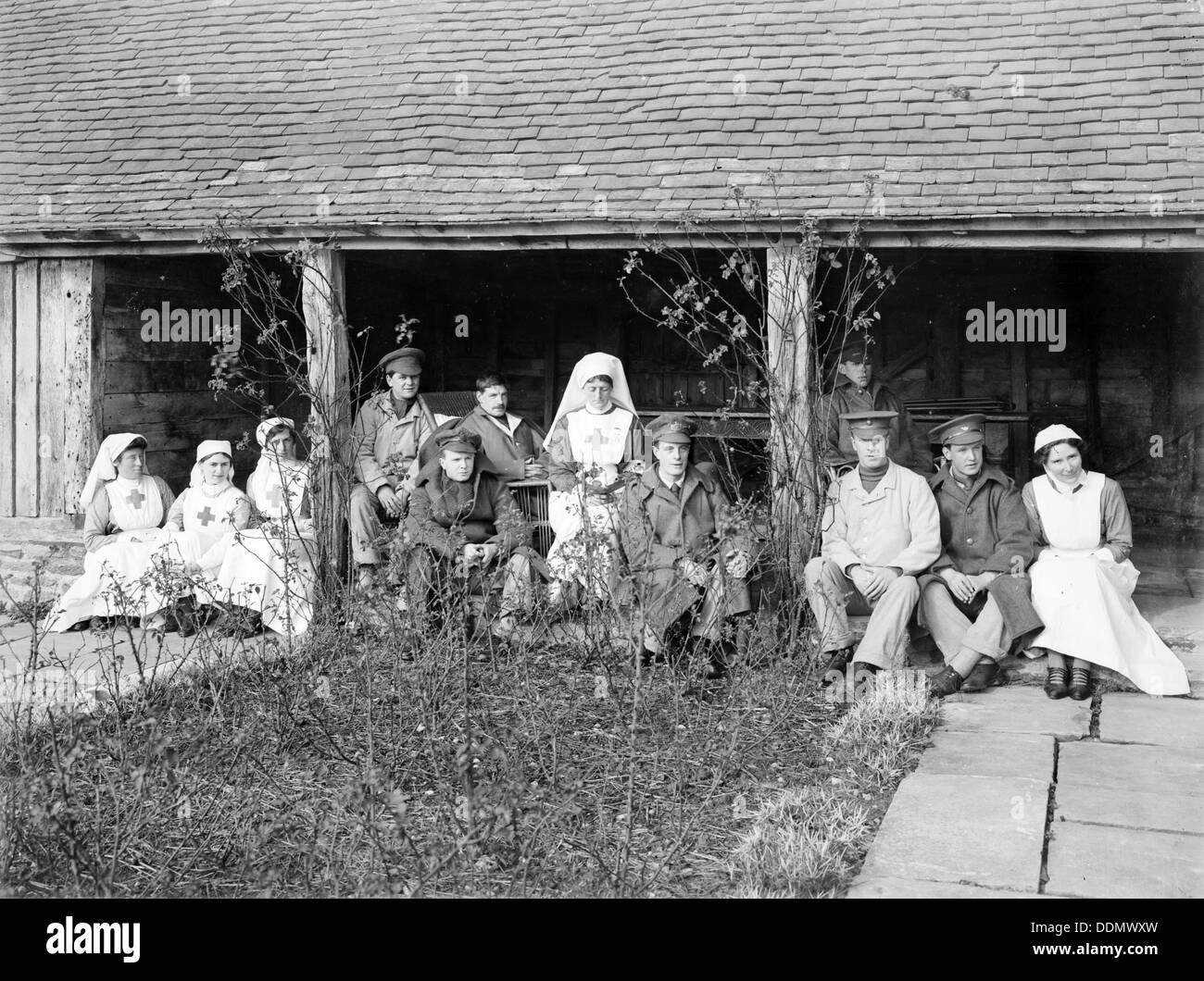 English nurses world war i hi-res stock photography and images - Alamy