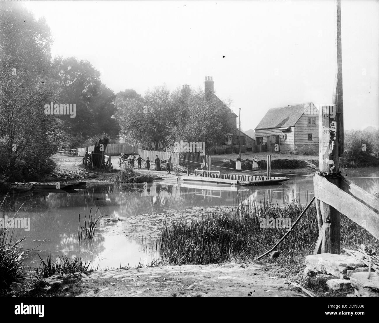 Ferry at Bablock Hythe Weir, Northmoor, Oxfordshire, c1860-c1922. Artist: Henry Taunt Stock Photo