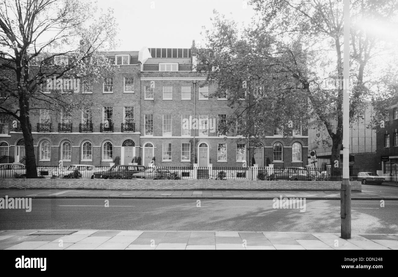 231245 Kennington Lane, Lambeth, London, c19451980. Artist Eric de