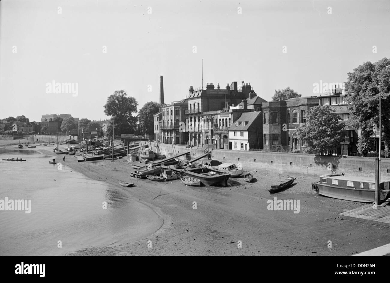 Building hammersmith river thames hires stock photography and images