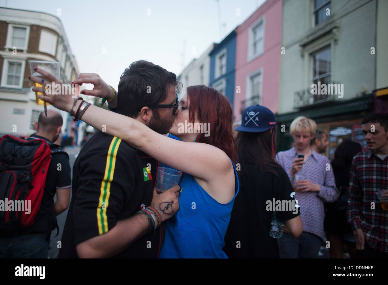Sneging Snogging hi-res stock photography and images - Alamy