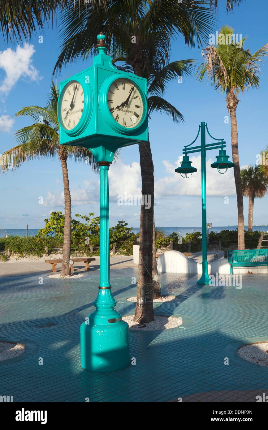 Clock at Times Square, Fort Myers Beach, Florida, USA Stock Photo Alamy