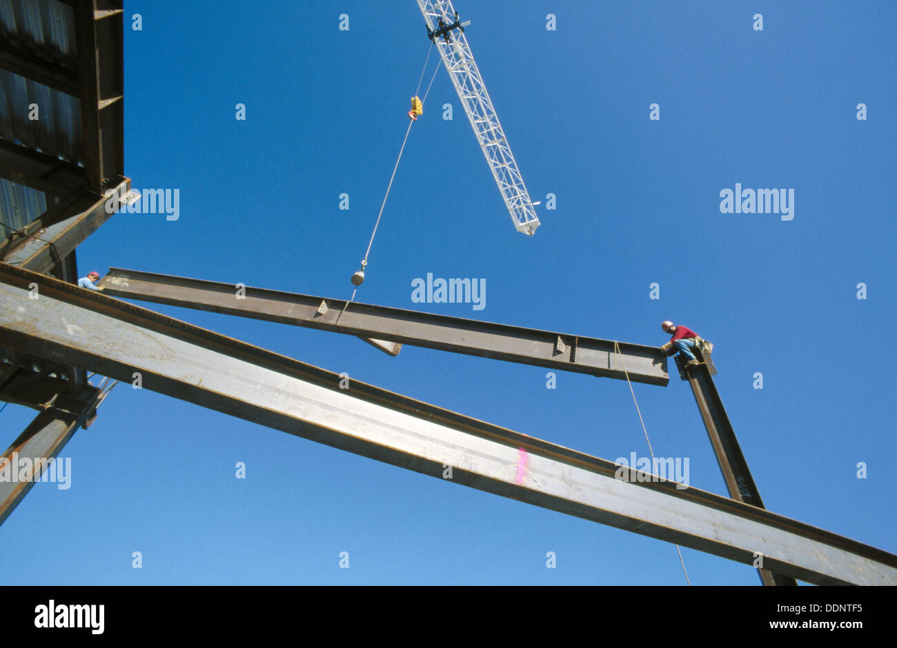 Hanging structural steel, Esquire Plaza Building. Sacramento