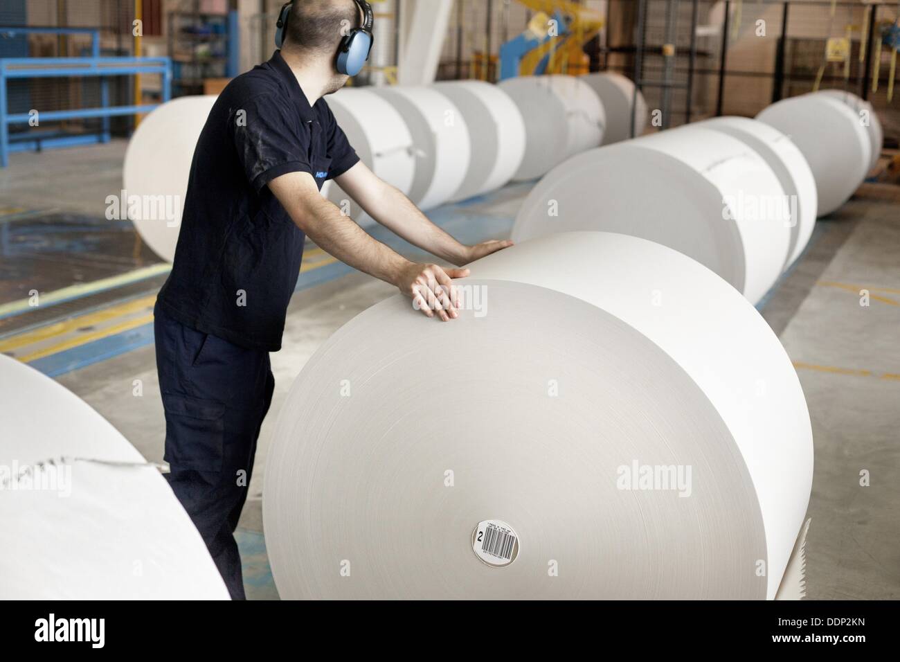 Operators working in the Swedish paper mill HOLMEN Madrid Spain Stock