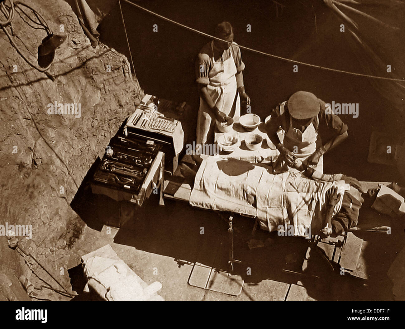 Surgeon at a Field Hospital during WW1 Stock Photo - Alamy