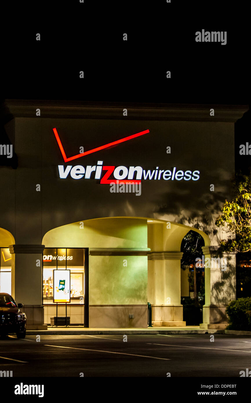 Verizon Logo Stock Photos & Verizon Logo Stock Images Alamy