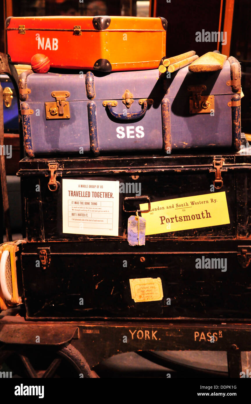 Baggage train hires stock photography and images Alamy