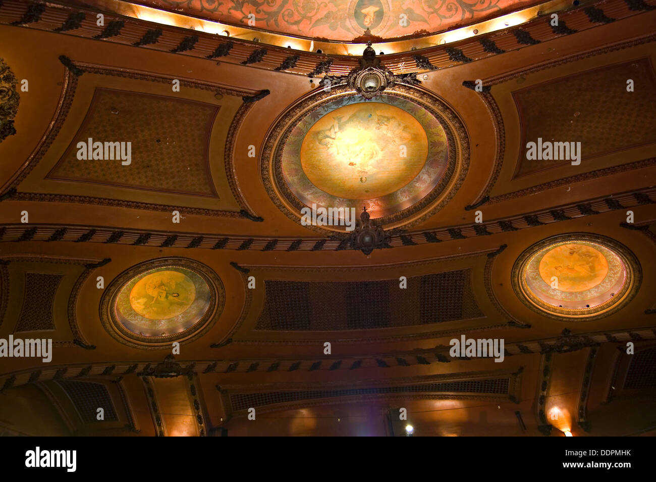 Los angeles theater interior hi-res stock photography and images - Alamy