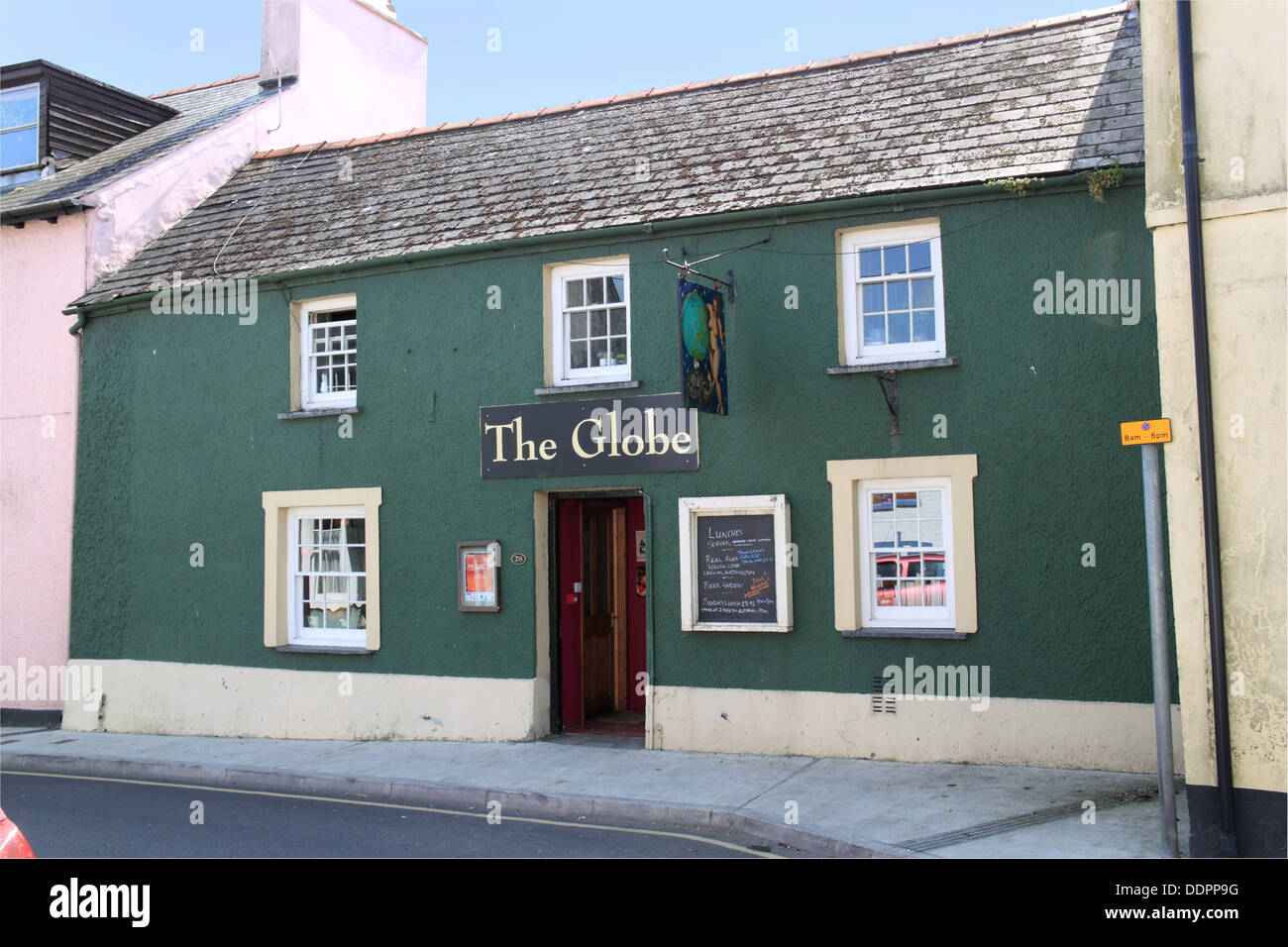 The Globe pub, Main Street, Fishguard, Pembrokeshire, Wales, Great Britain, United Kingdom, UK, Europe Stock Photo