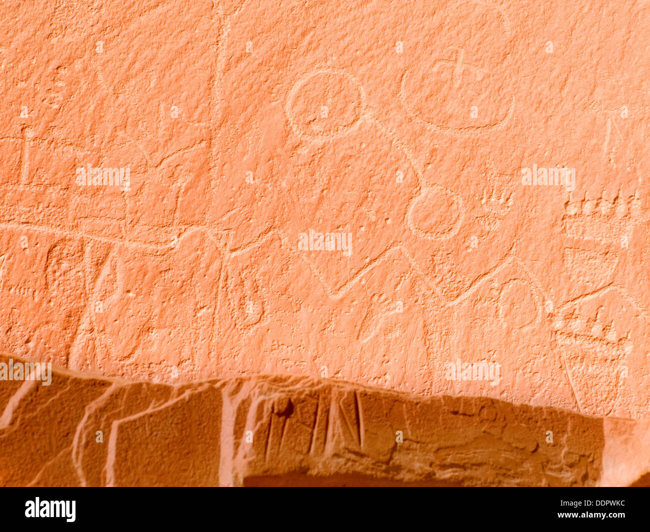 Land of the Sleeping Rainbow canyon petroglyphs with multiple symbols