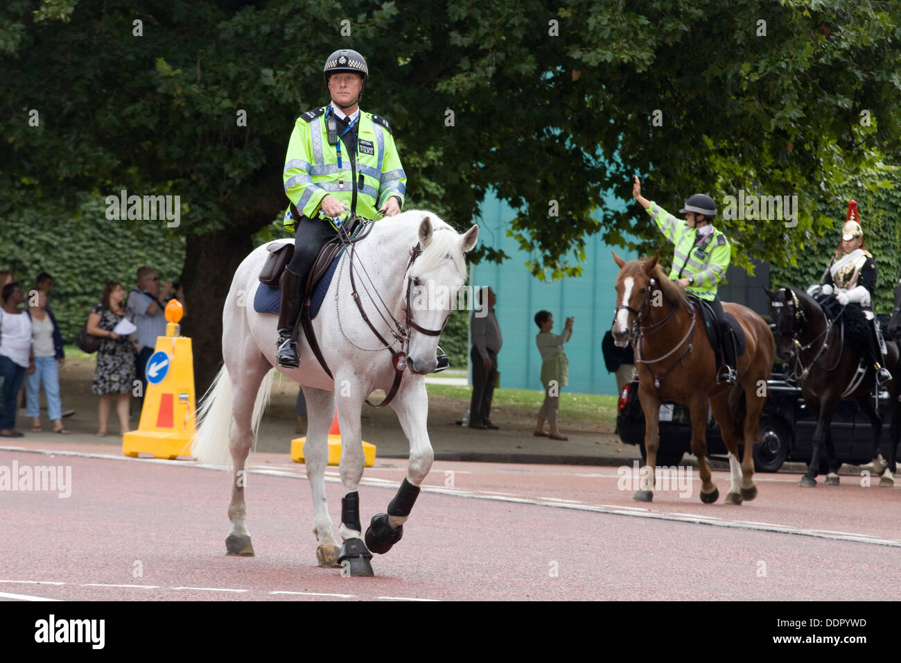 Royal police escort london hires stock photography and images Alamy