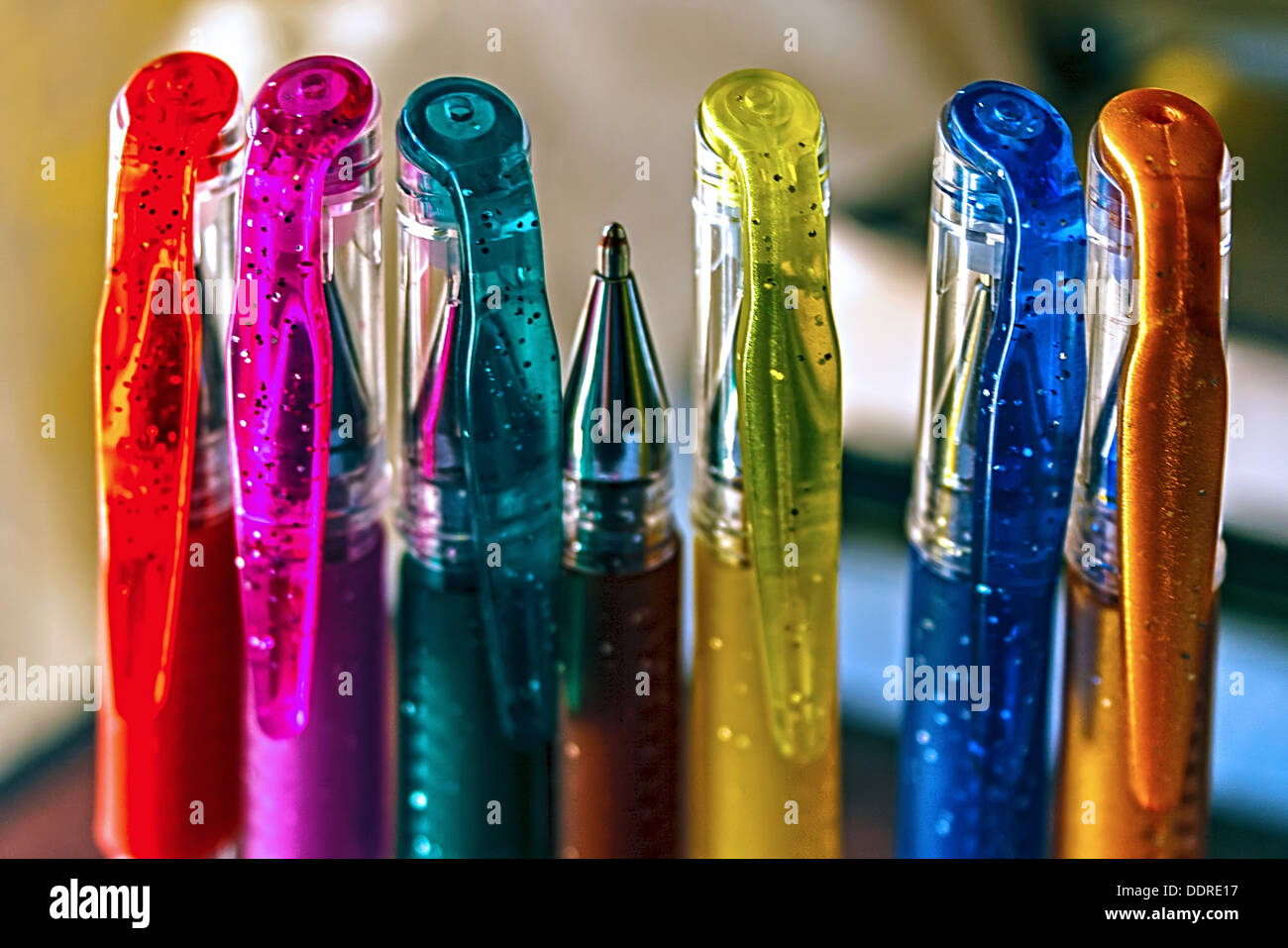 Variety of pens hi-res stock photography and images - Page 3 - Alamy
