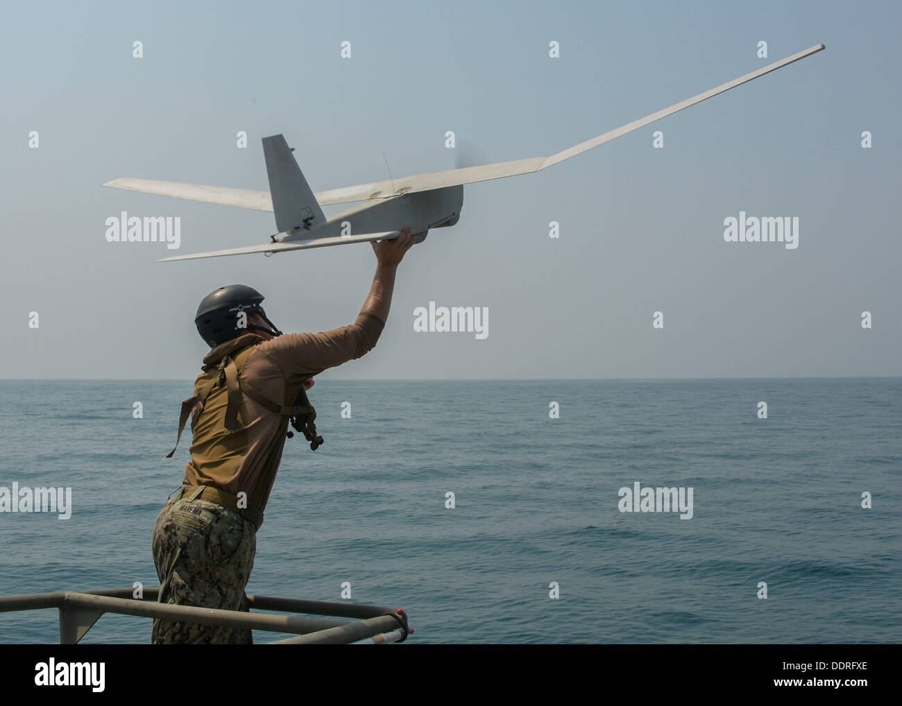 Puma AE unmanned aerial vehicle from a Riverine Command Boat (RCB), at-sea.  RCBs provide a multi-mission platform for the U.S. 5 Stock Photo - Alamy