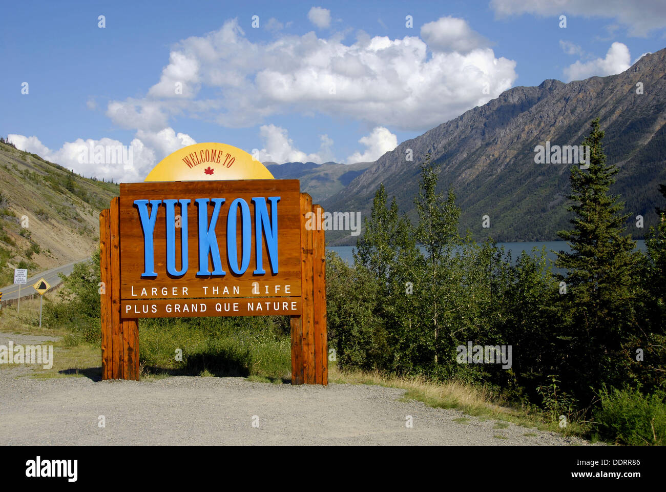 Welcome to Yukon Territory sign marker boundary YT Canada at border of  British Columbia along South Klondike Highway Stock Photo - Alamy