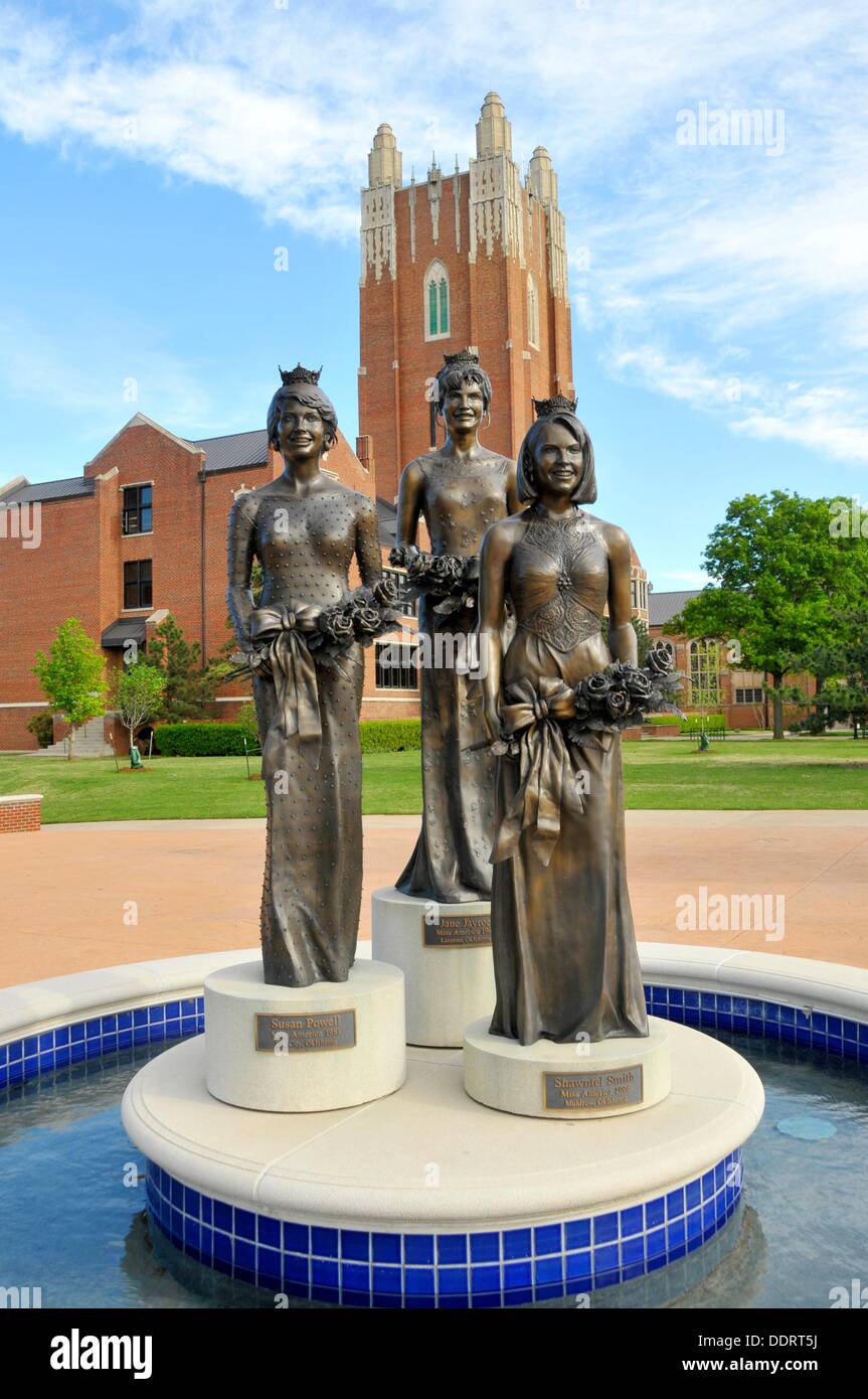 Miss America Statues on Oklahoma City University Campus Stock Photo Alamy