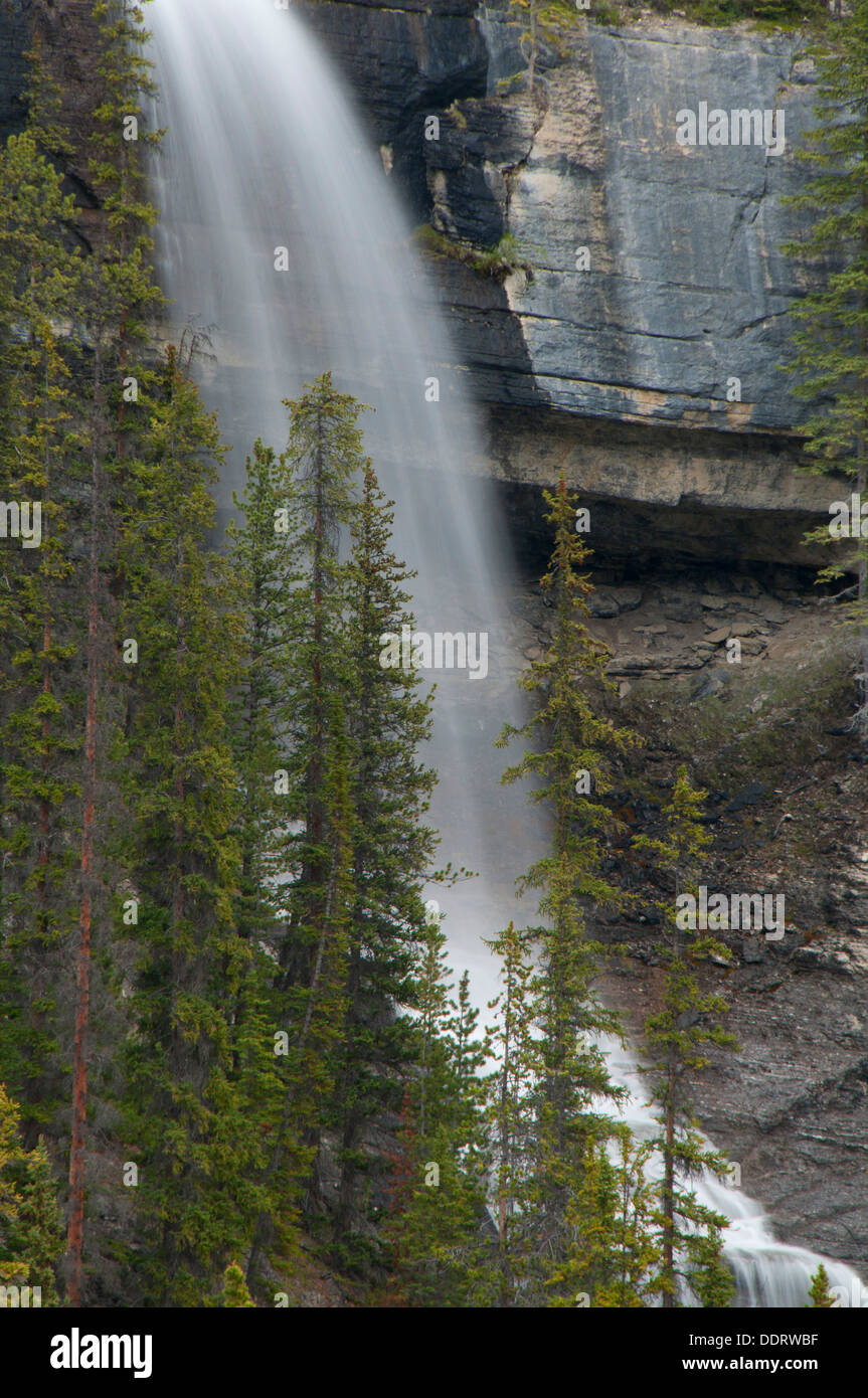 Bridal Veil Falls, Banff National Park, Alberta, Canada Stock Photo Alamy