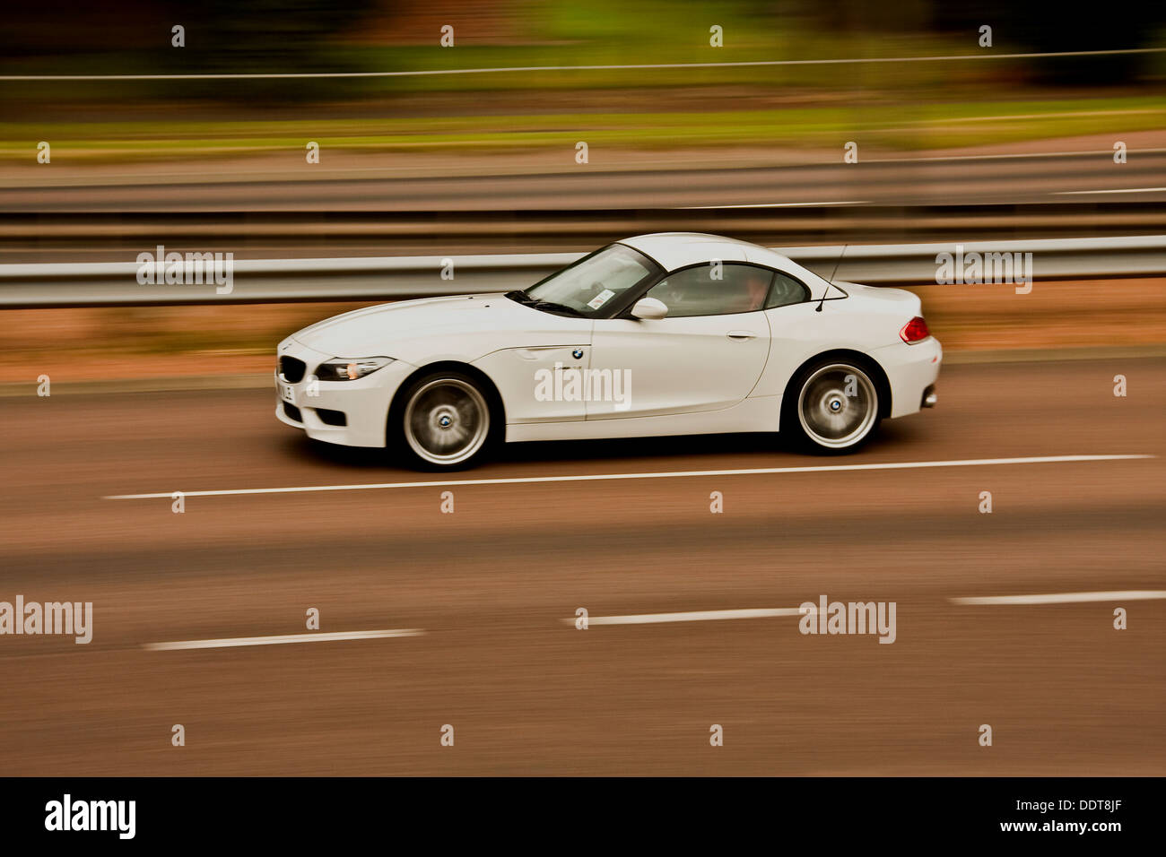 Rear sync flash hires stock photography and images Alamy