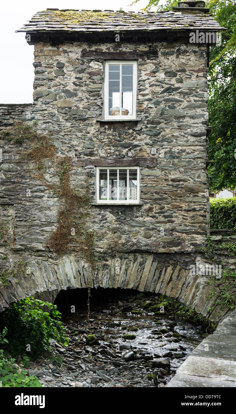 Bridge House, Ambleside, Lake District, UK Stock Photo Alamy