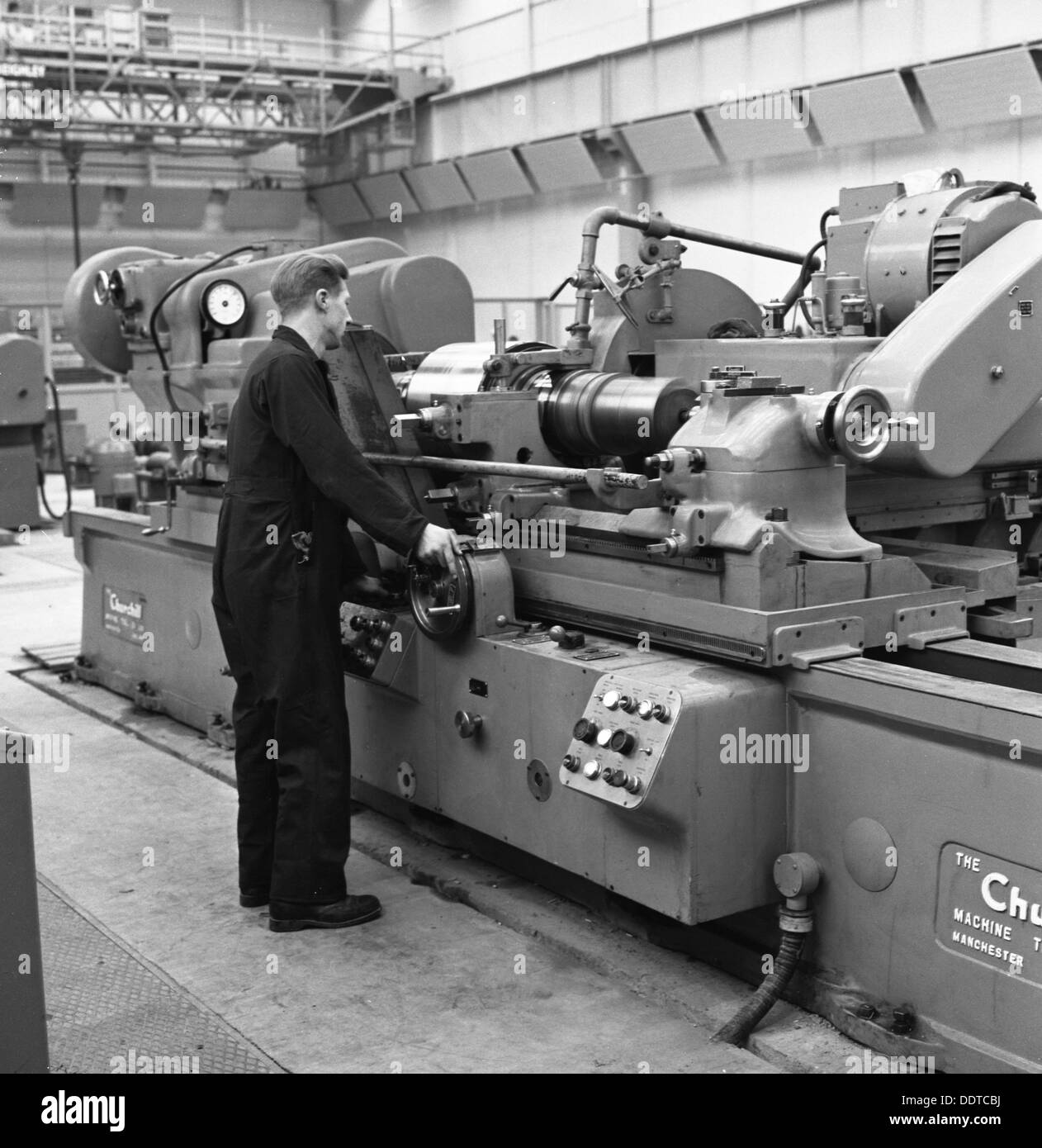 Churchill lathe in use, Park Gate Iron & Steel Co, Rotherham, South Yorkshire, 1964. Artist: Michael Walters Stock Photo