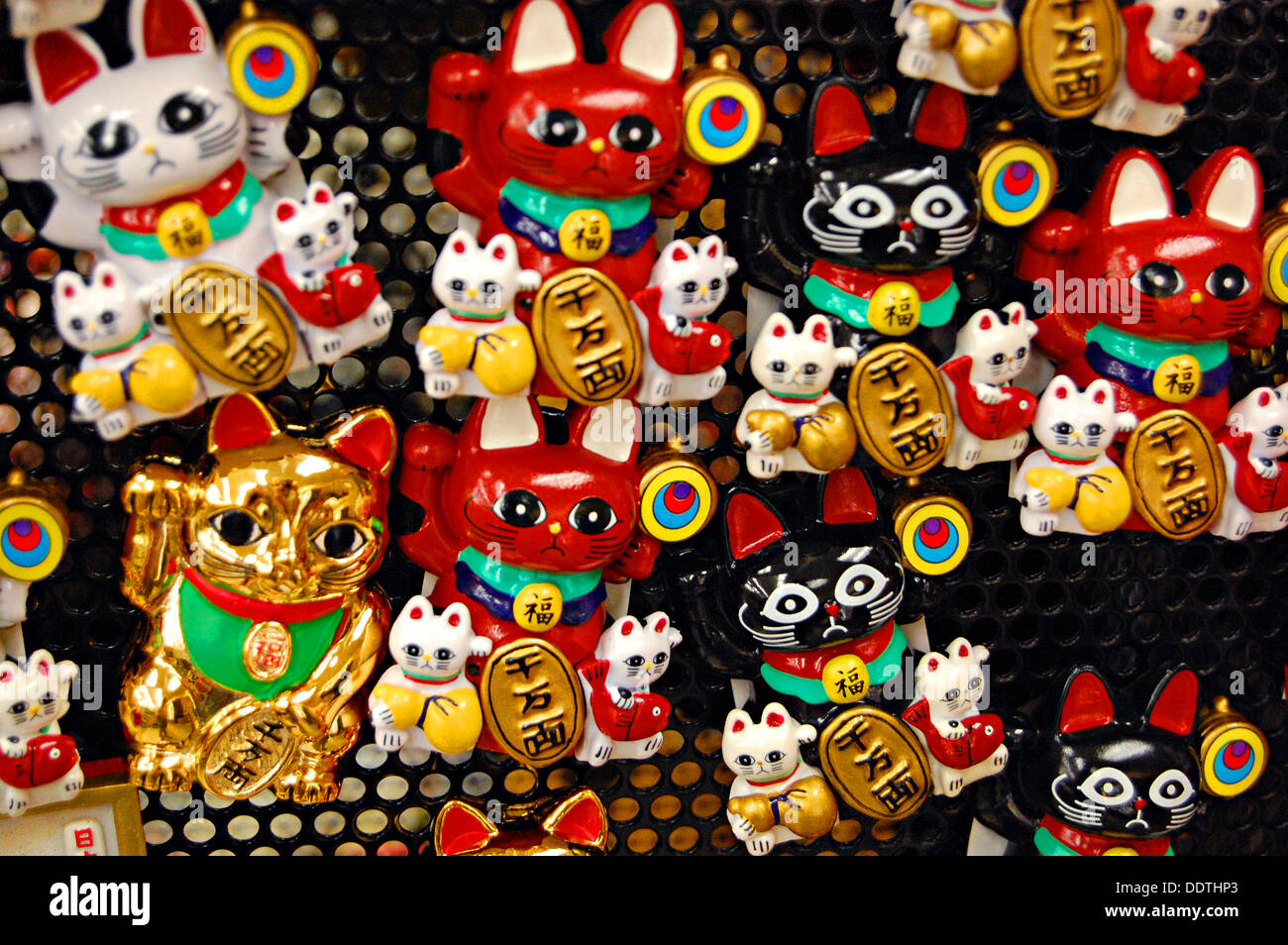 Maneki Neko (Welcoming Cat), Little Tokyo, Los Angeles Stock Photo