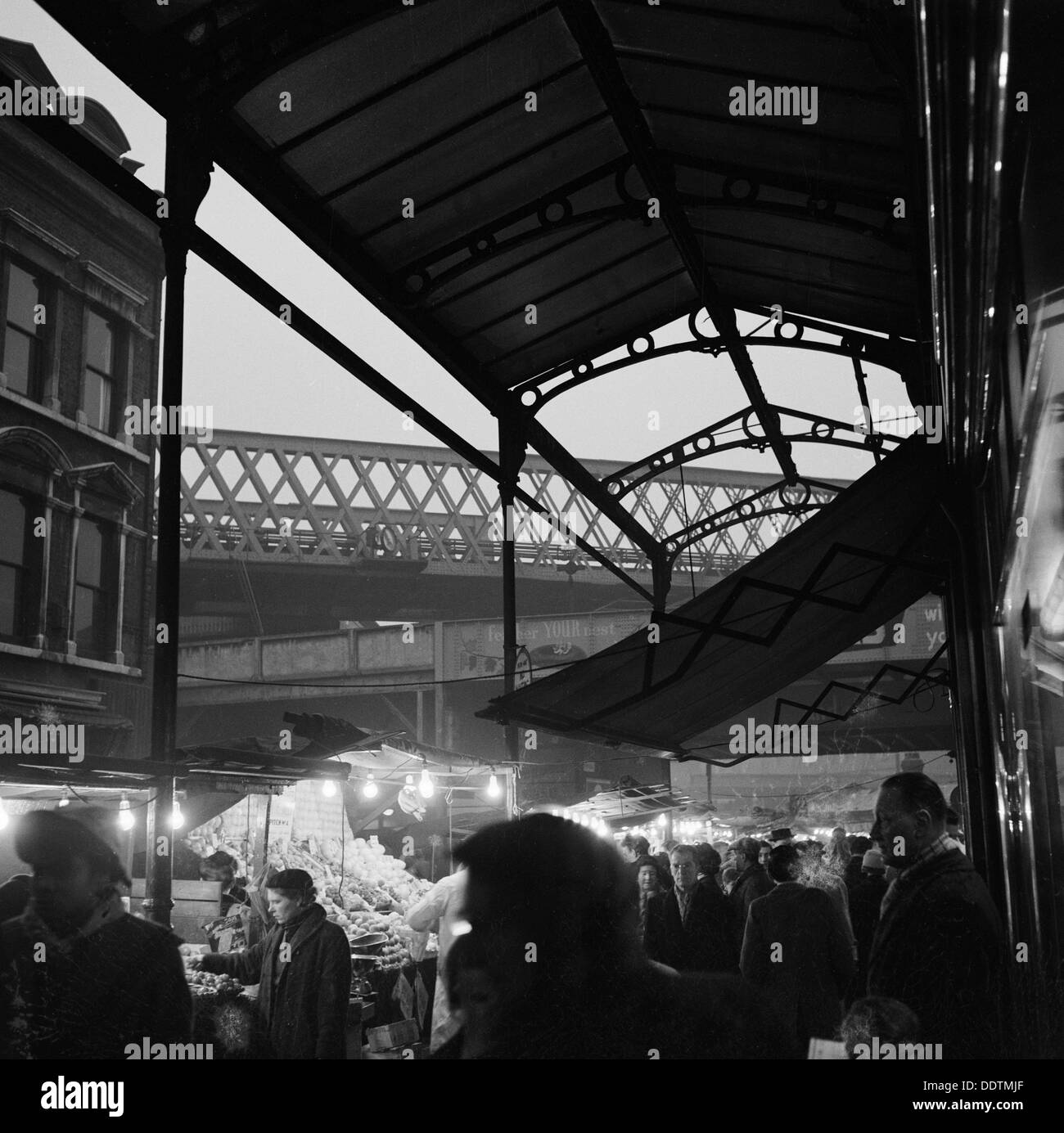 Electric avenue Black and White Stock Photos & Images Alamy