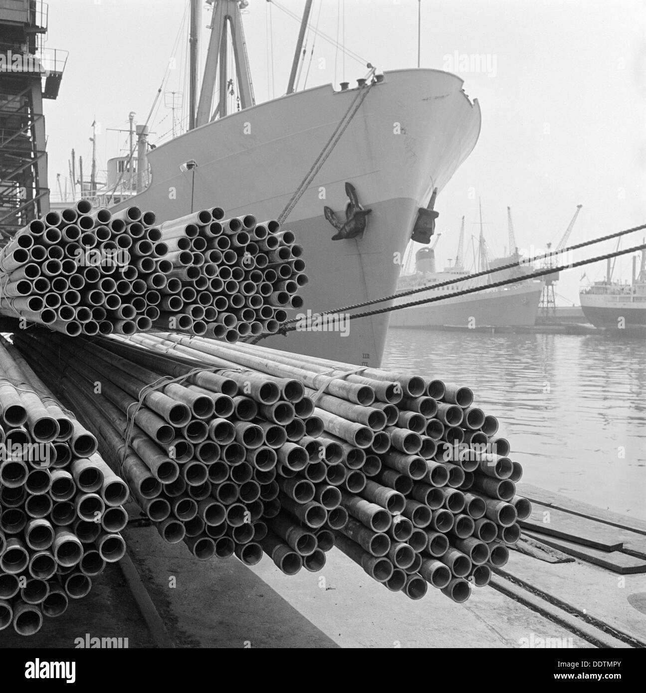 Scaffolding poles, London Docks, July 1965. Artist: John Gay Stock Photo