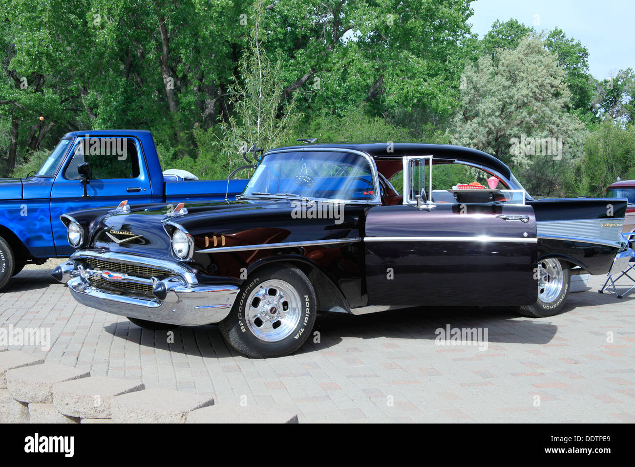 Riverfest car show hires stock photography and images Alamy