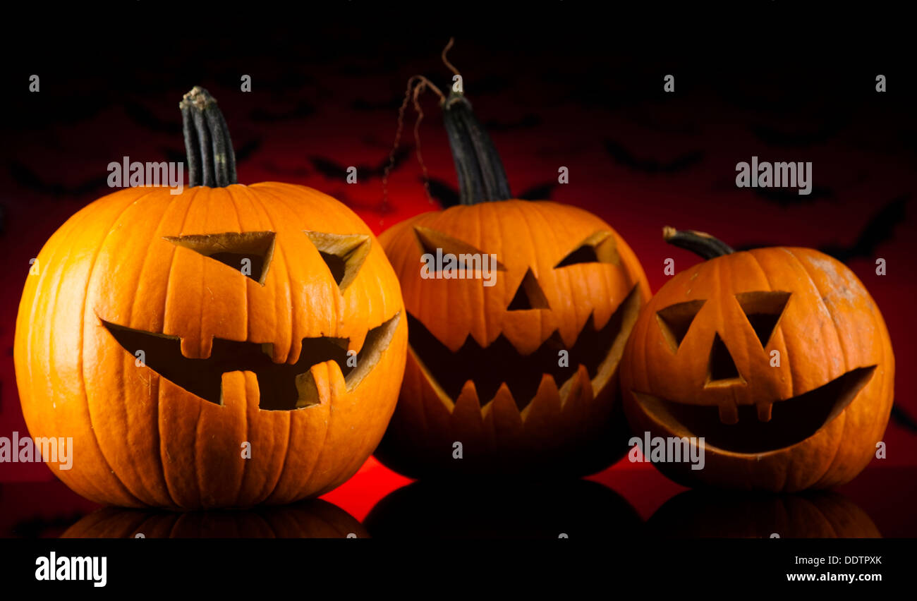 Halloween background with bats Stock Photo - Alamy