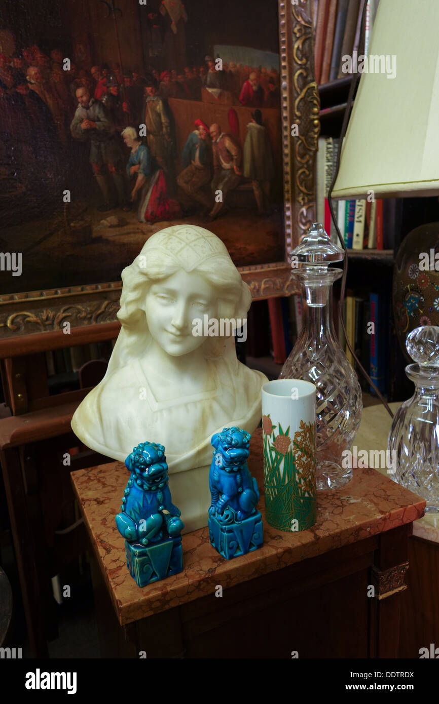 Photograph antique shop in hi-res stock photography and images - Alamy