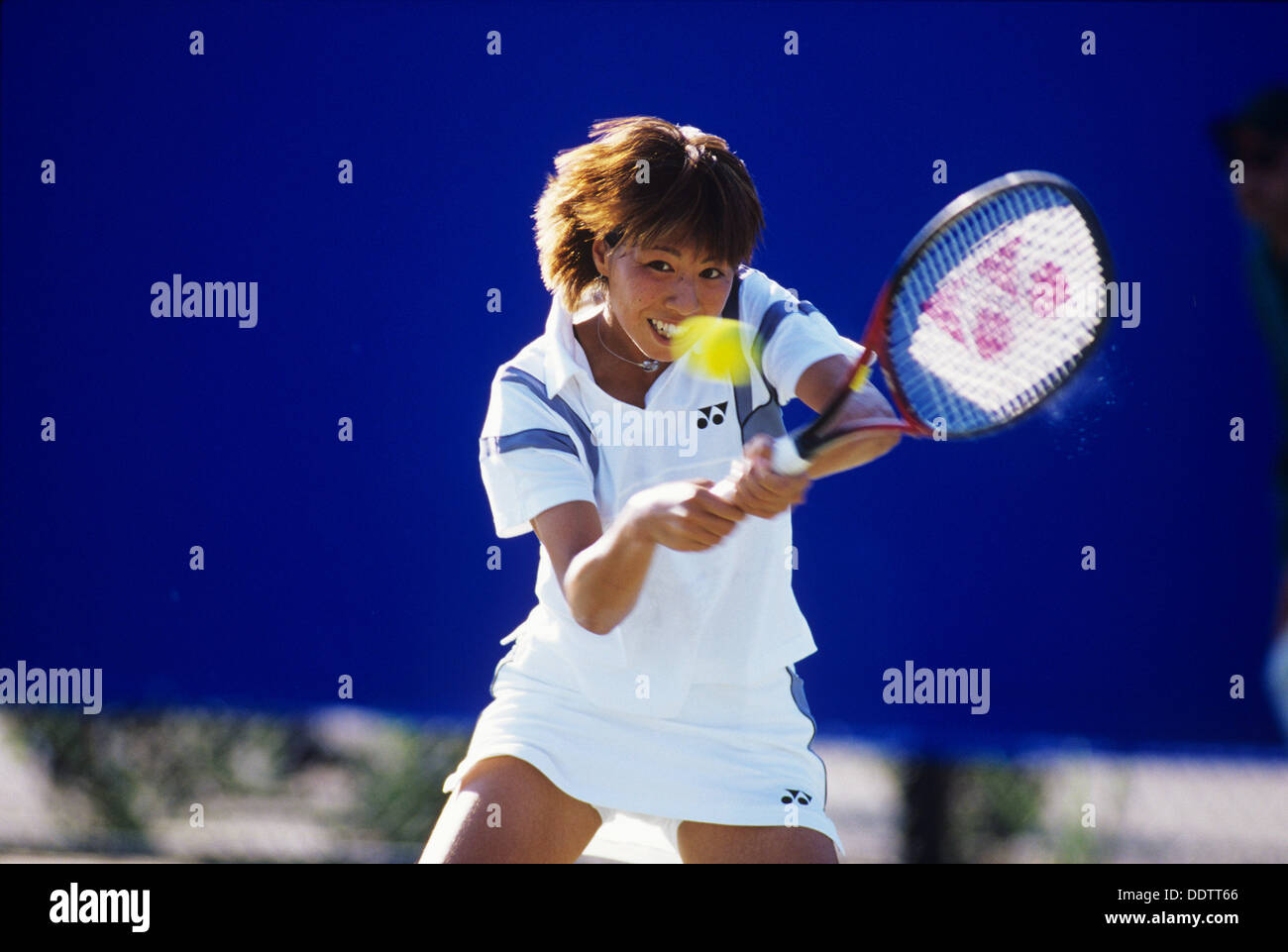 Shinobu Asagoe (JPN), SEPTEMBER 19, 2000 - Tennis : Sydney 2000 Summer Olympic Games, Women's Singles First round, in Sydney, Australia. (Photo by Akito Mizutani/AFLO SPORT) [0006] Stock Photo