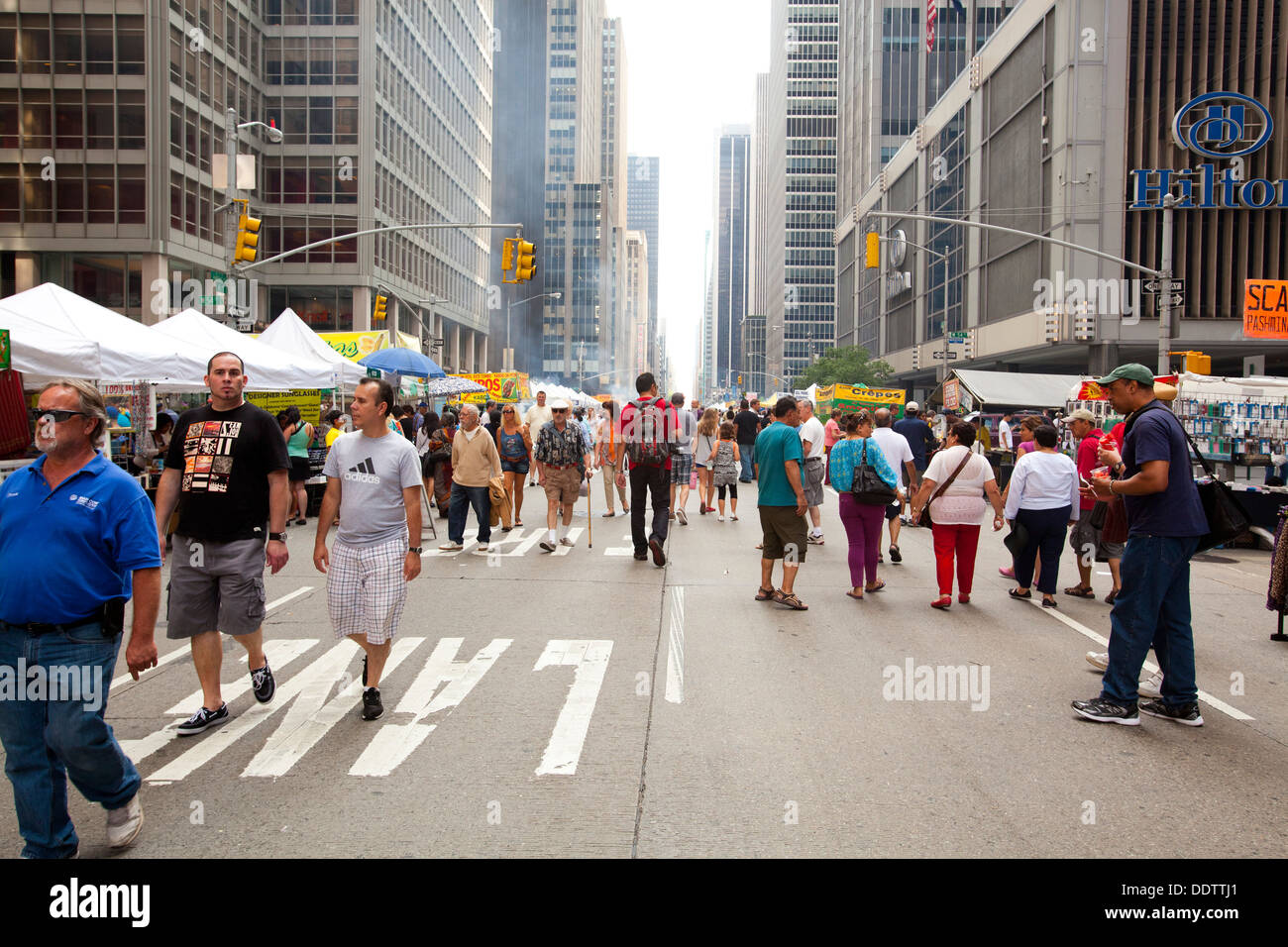 Street Fair, flea market, Avenue of the Americas, Manhattan, New York