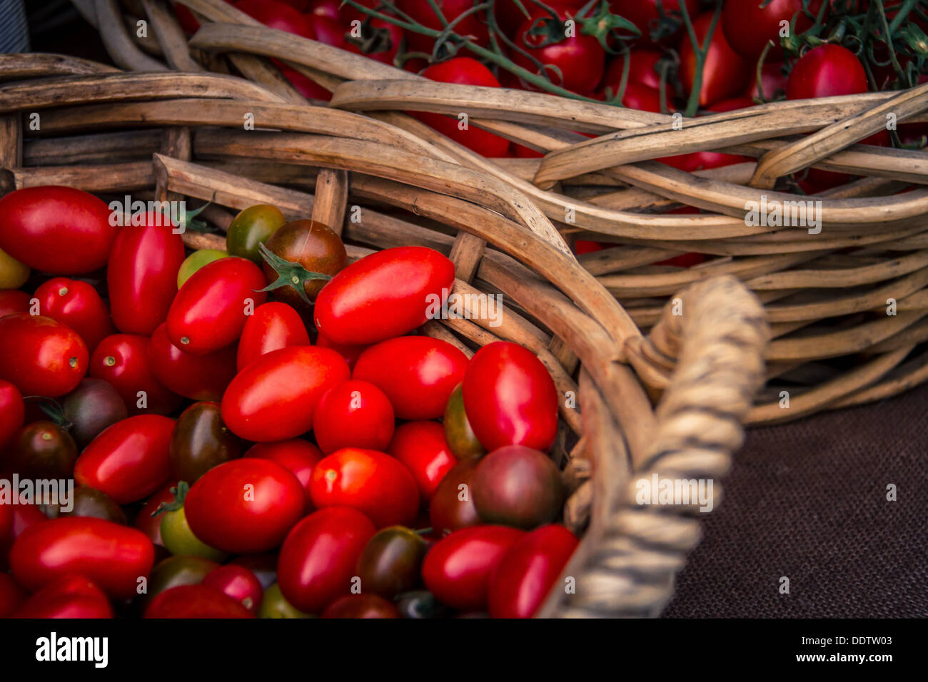 Roma tomatoes hires stock photography and images Alamy
