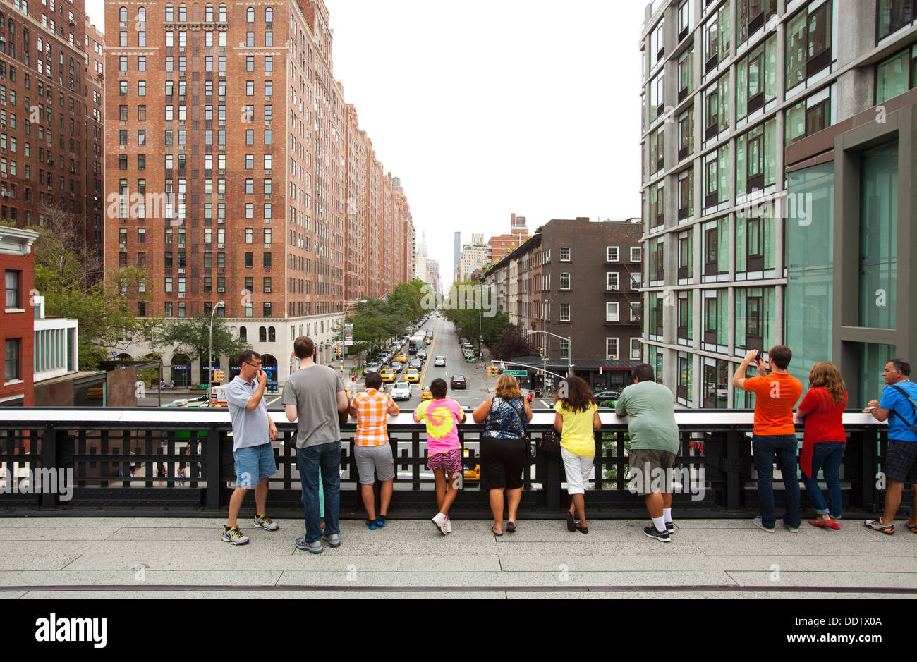 Enjoying the view. The High Line, New York, United States of America Stock Photo