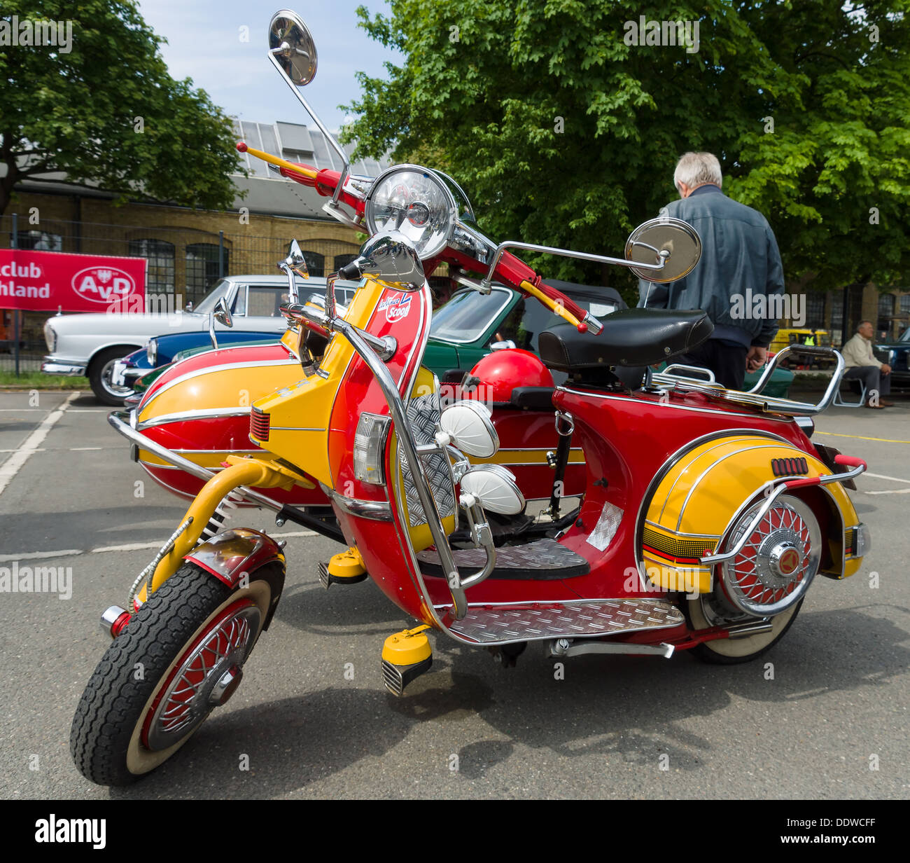 Desviar sofá Oponerse a Vespa px 200 hi-res stock photography and images - Alamy