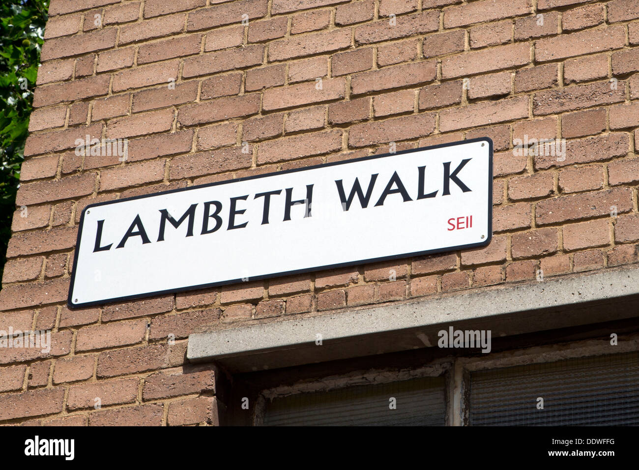 Lambeth walk hires stock photography and images Alamy