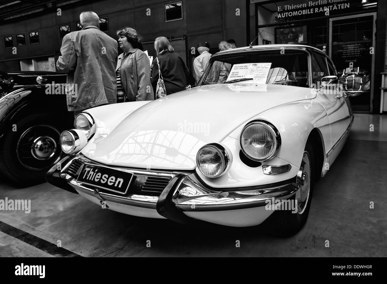 Mid-size luxury car Citroen DS 19 Pallas, (black and white) Stock Photo