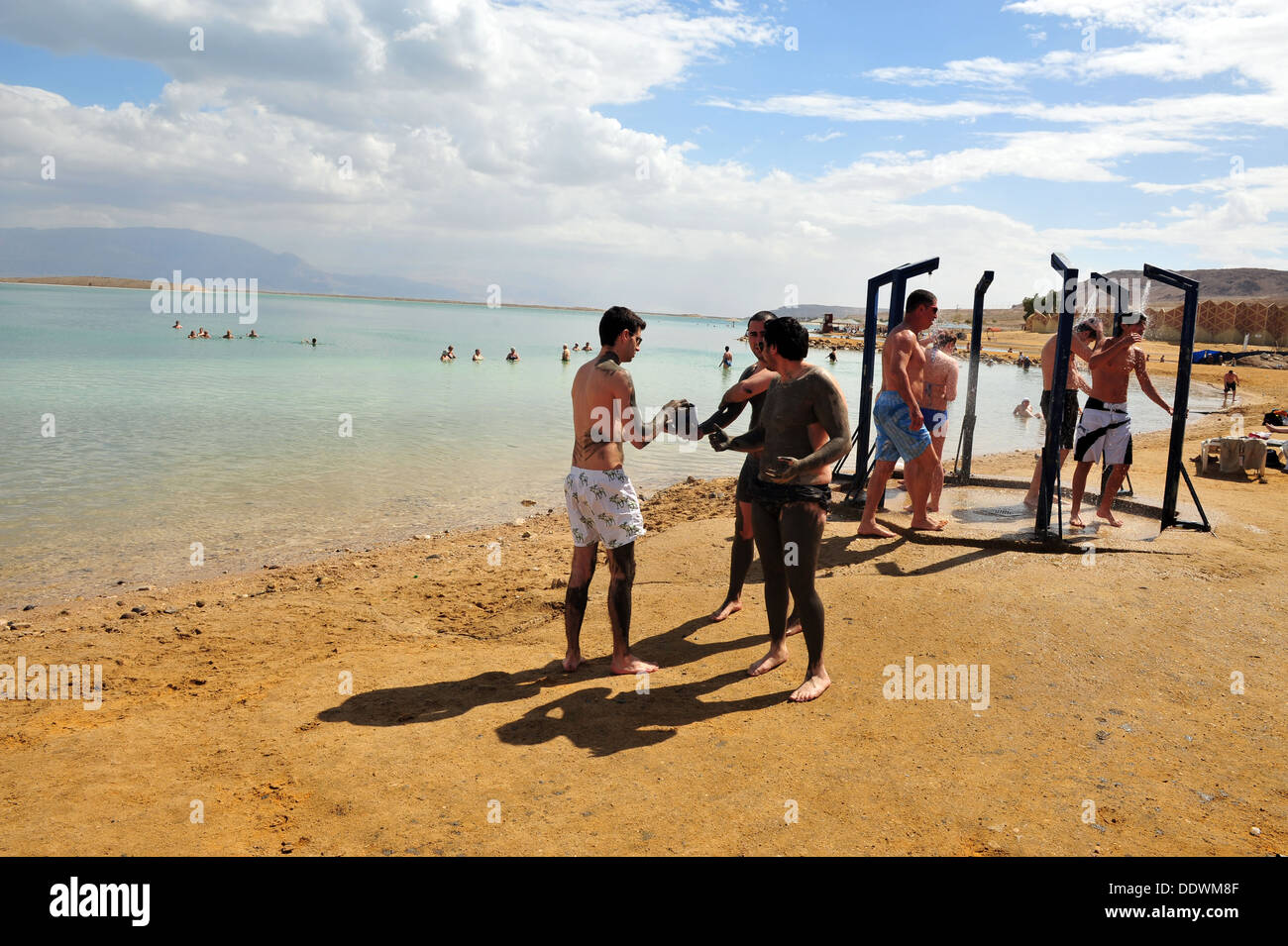 Dead Sea Mud Woman High Resolution Stock Photography and Images - Alamy