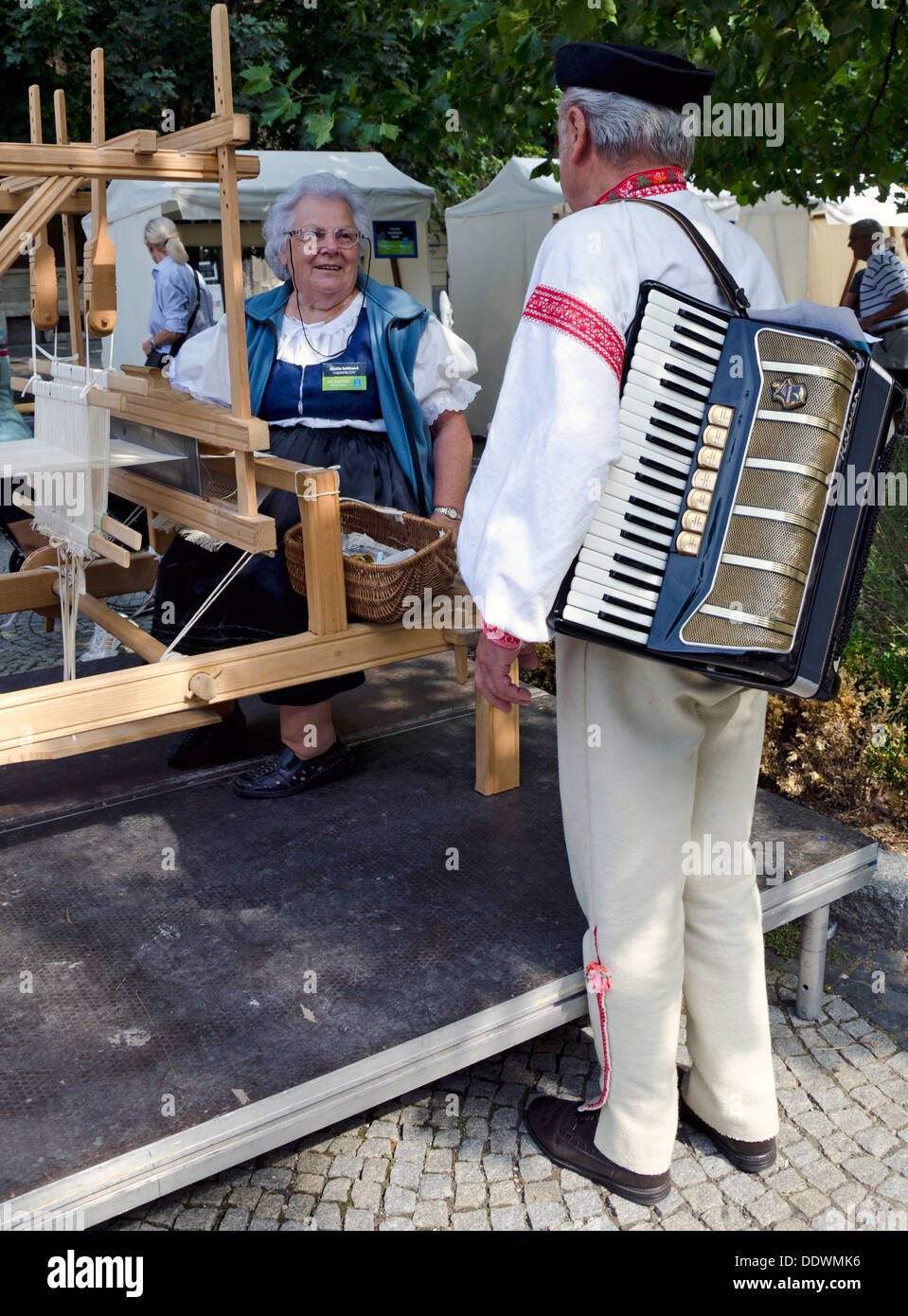 The spinning and weaving Stock Photo Alamy