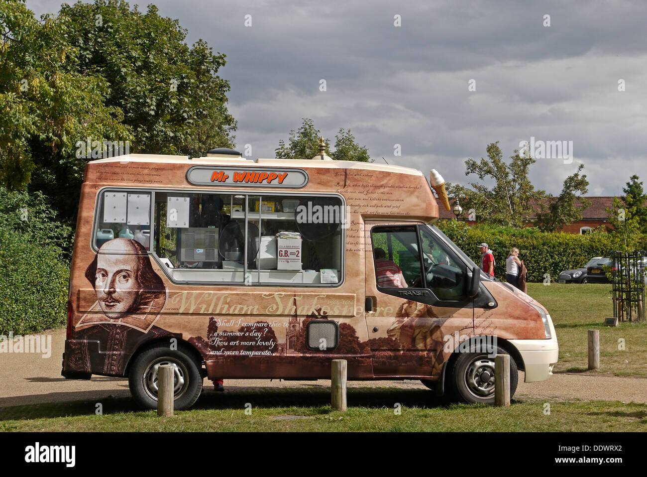 Shakespeare ice cream van, Stratford Upon Avon, Warwickshire, England, UK  Stock Photo - Alamy