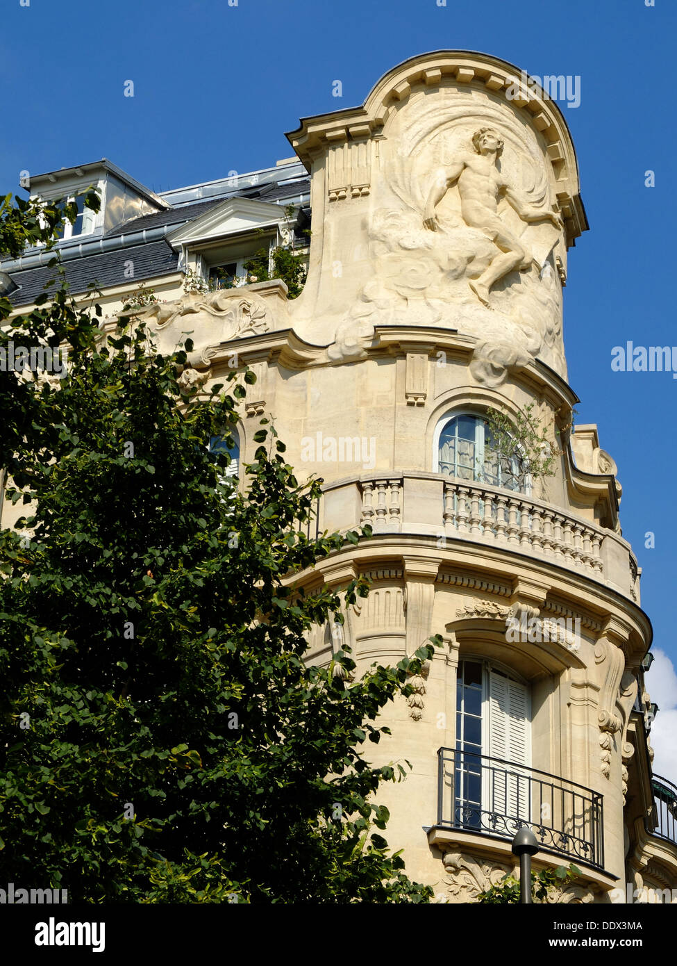 Haussmann building,Boulevard Raspail,Paris,France Stock Photo - Alamy