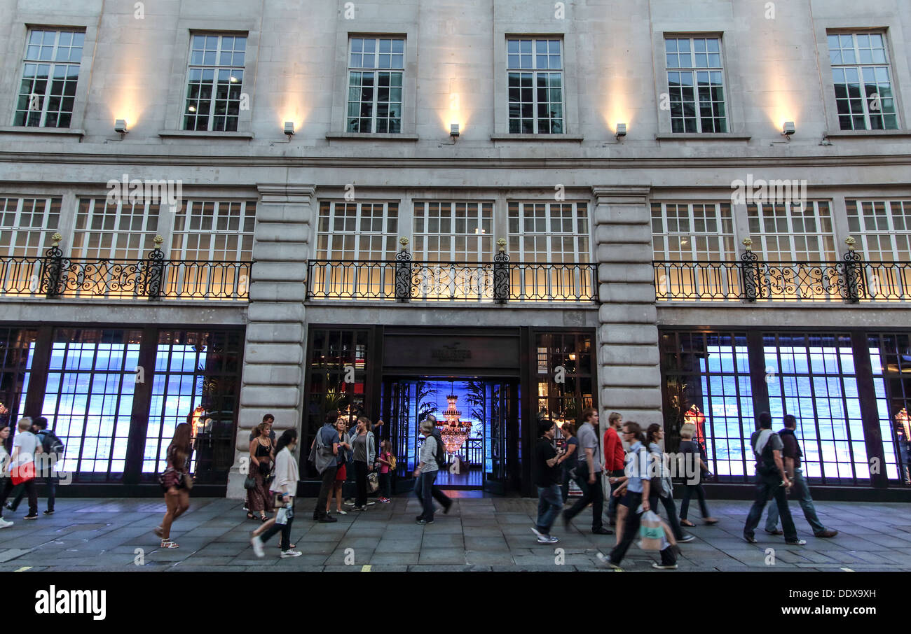 Gilly Hicks Shopfront in Regent Street 