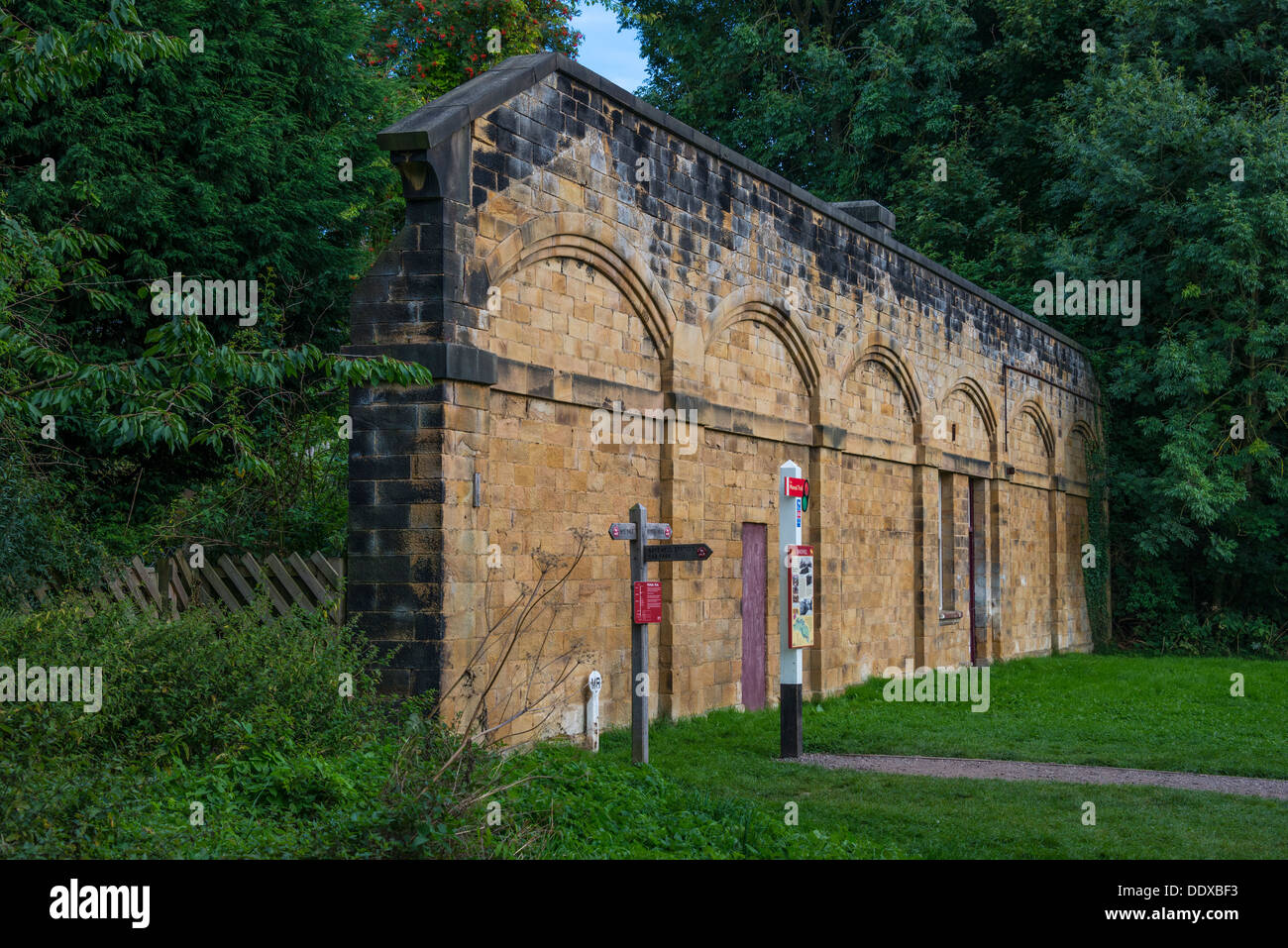 Wall of former Bakewell Station, Derbyshire Stock Photo Alamy