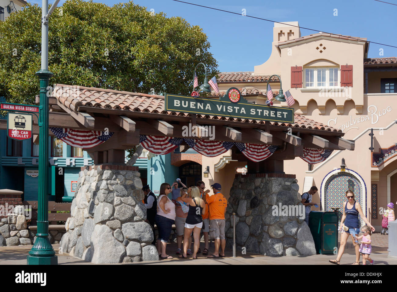 Buena Vista Street, Red Car Trolley Station / Stop, Disneyland