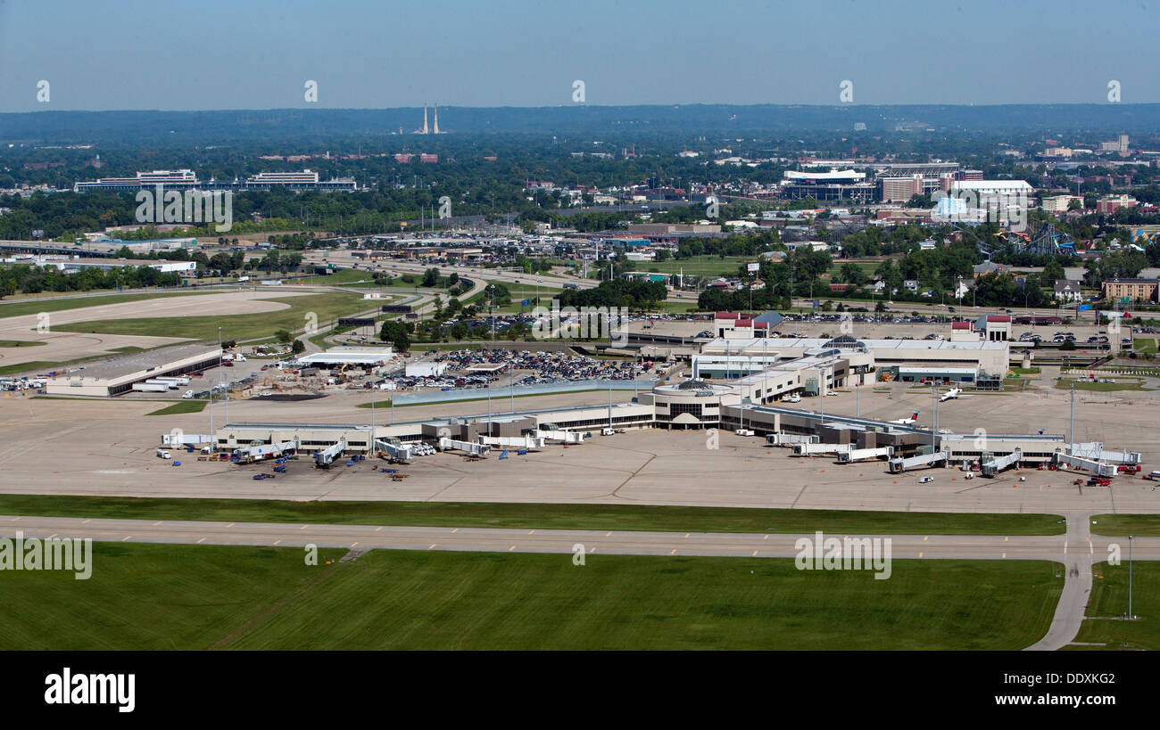 aerial photograph, Louisville International Airport, Sandiford Field Stock Photo: 60207730 - Alamy