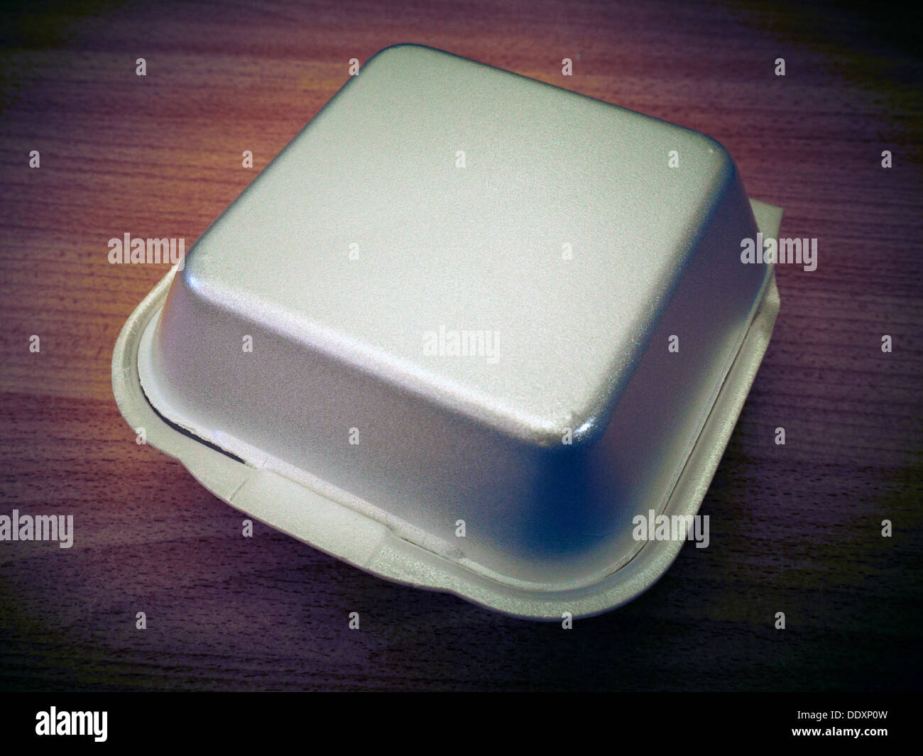 Polystyrene trays hi-res stock photography and images - Alamy