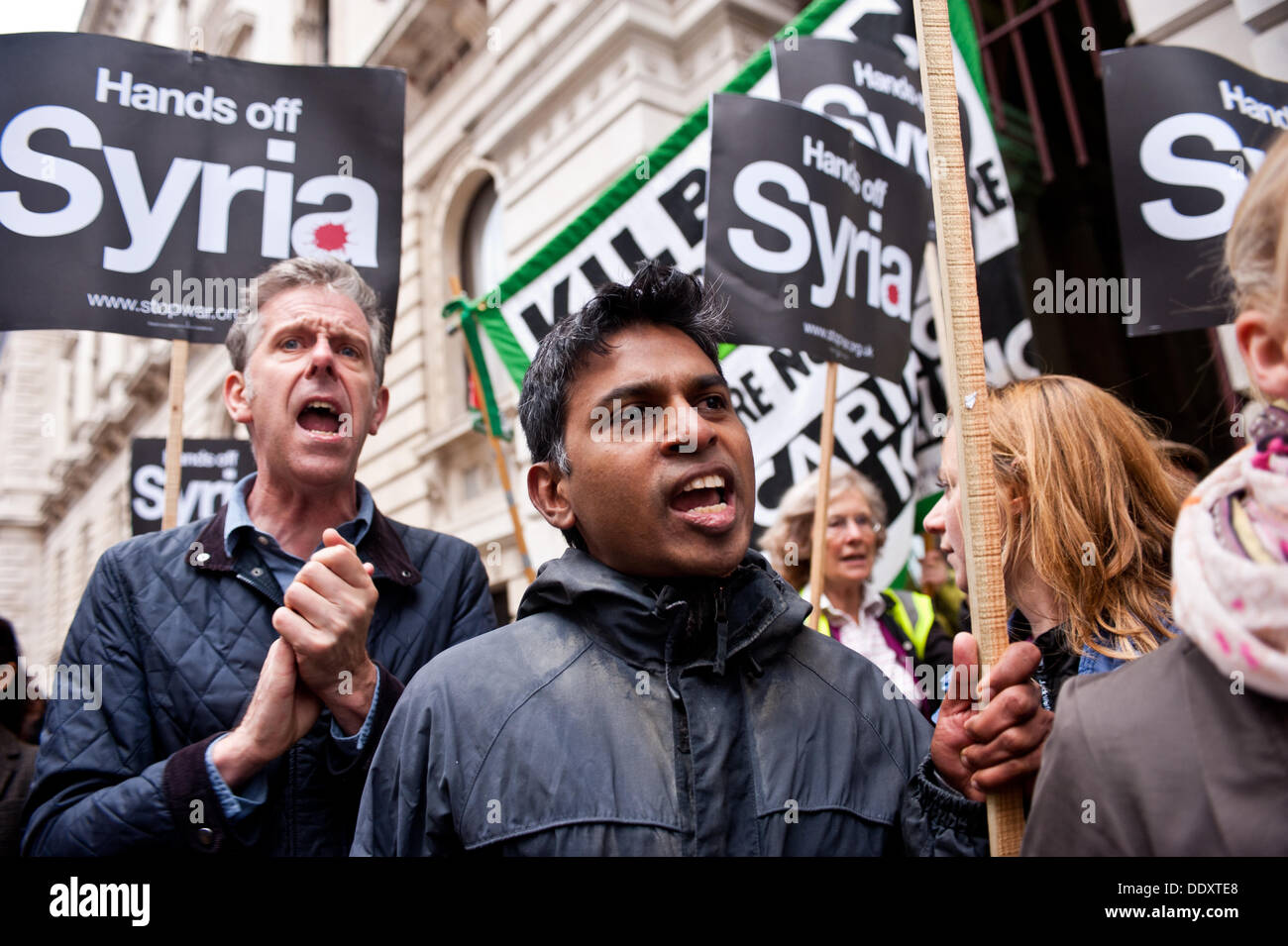 London, UK. 9th Sep, 2013. protesters gather outside the Foreign Office as US Secretary of State John Kerry meets Foreign Secretary William Hague, as he continues a European tour aimed at increasing support for military action in Syria. Credit:  Piero Cruciatti/Alamy Live News Stock Photo