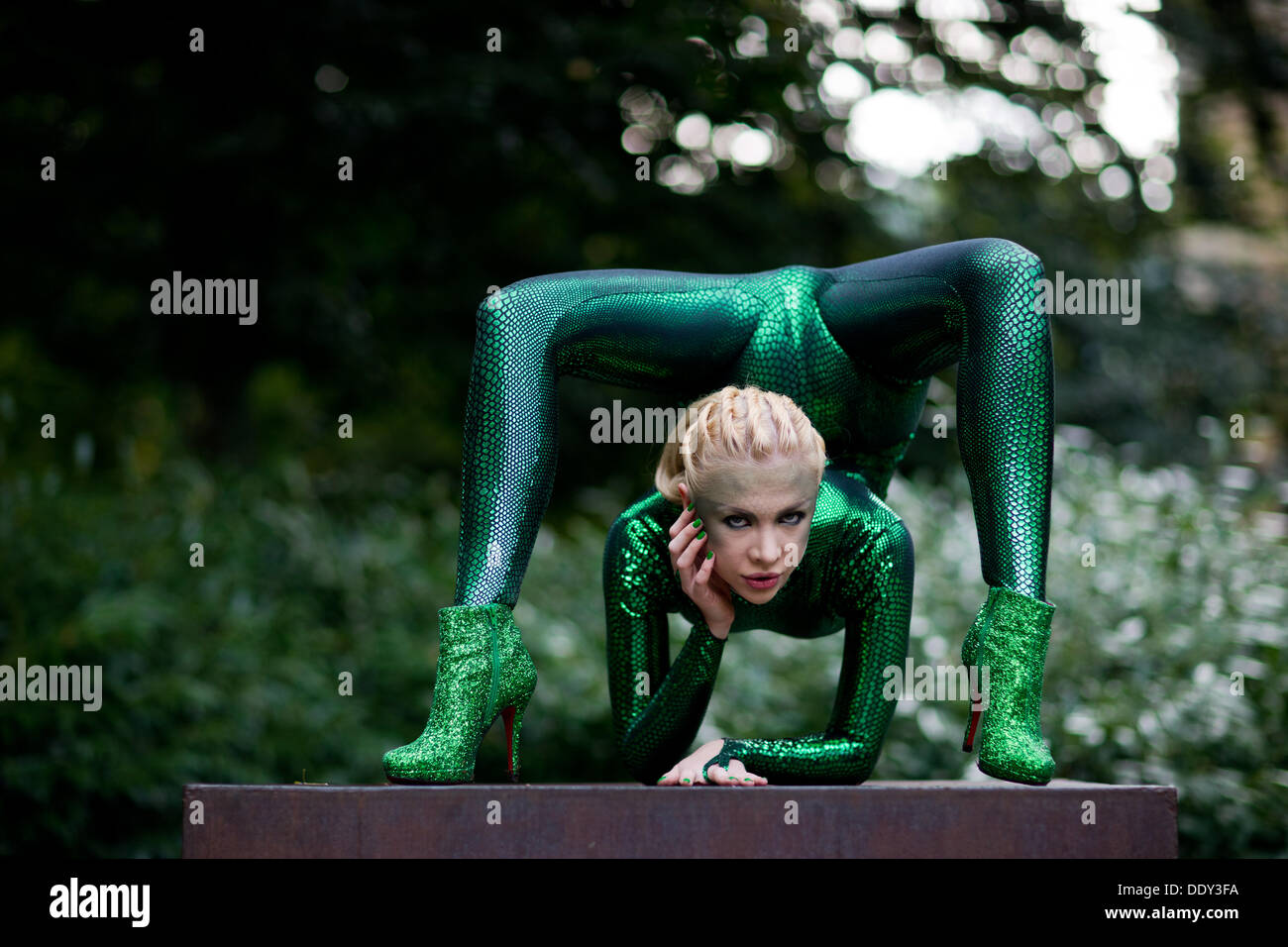 Bergisch Gladbach Germany 09th Sep 2013 Contortionist Zlata Poses In A Park Bergisch Gladbach Germany 09th Sep 2013 Contortionist Zlata Poses In A Park