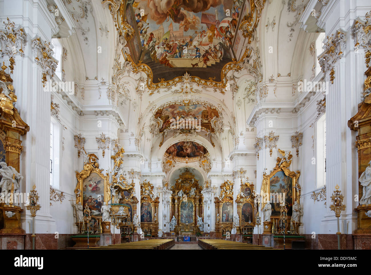 Assumption of virgin mary painting hi-res stock photography and images ...